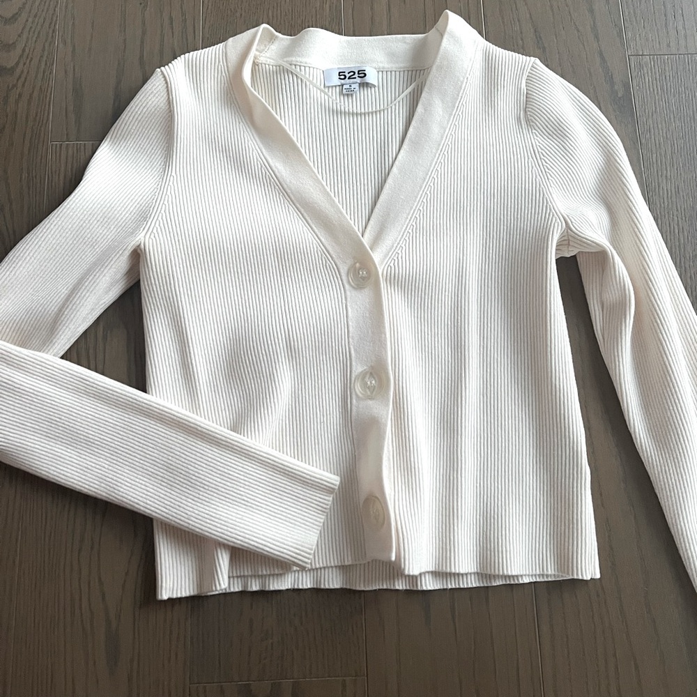 525 America ribbed cardigan sweater